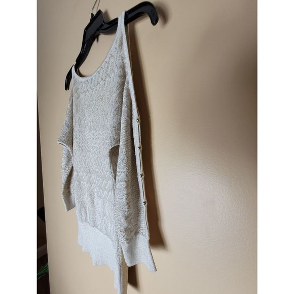 WHBM Cold Shoulder Sweater - Picture 5 of 7